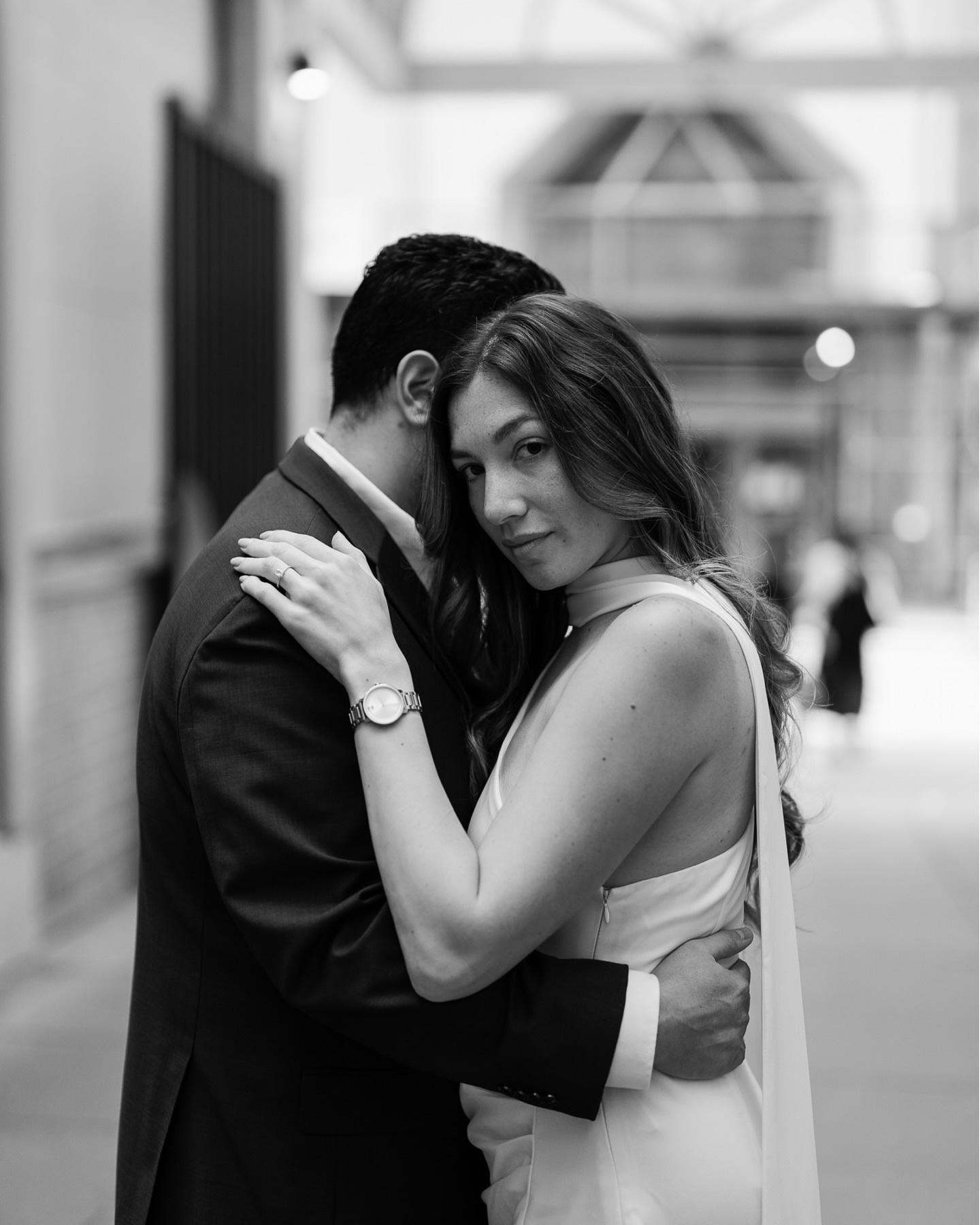 Mastering the Art of Couple Photography: From Vogue Models to Shy Beginners