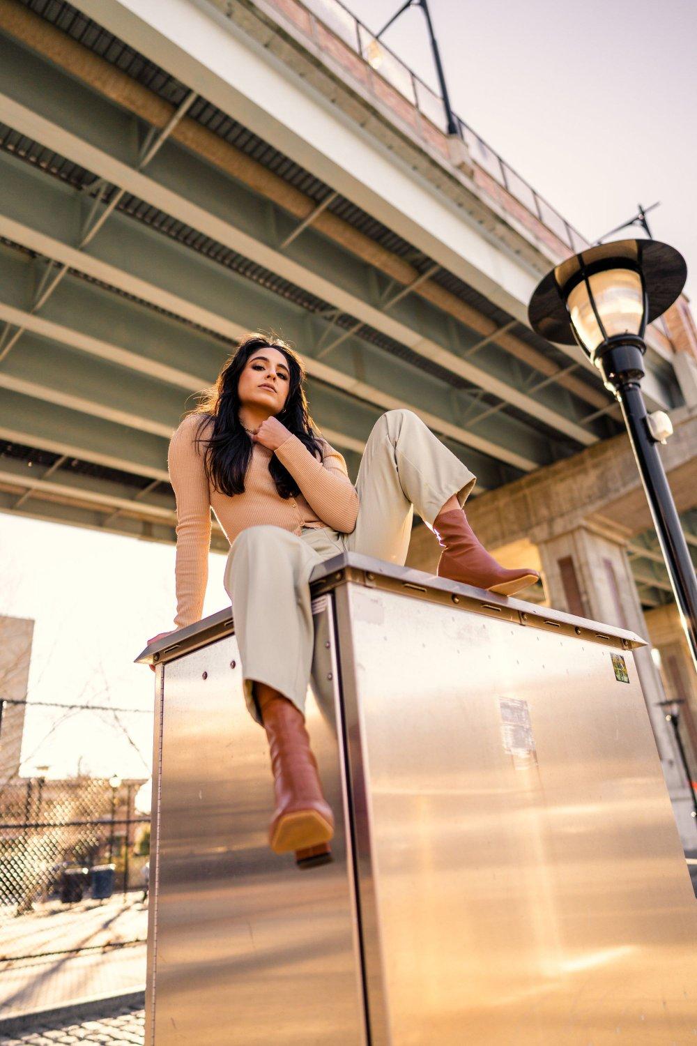 carousel-hero-element image-9